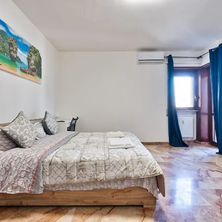 Easy Downtown Penzion Marghera